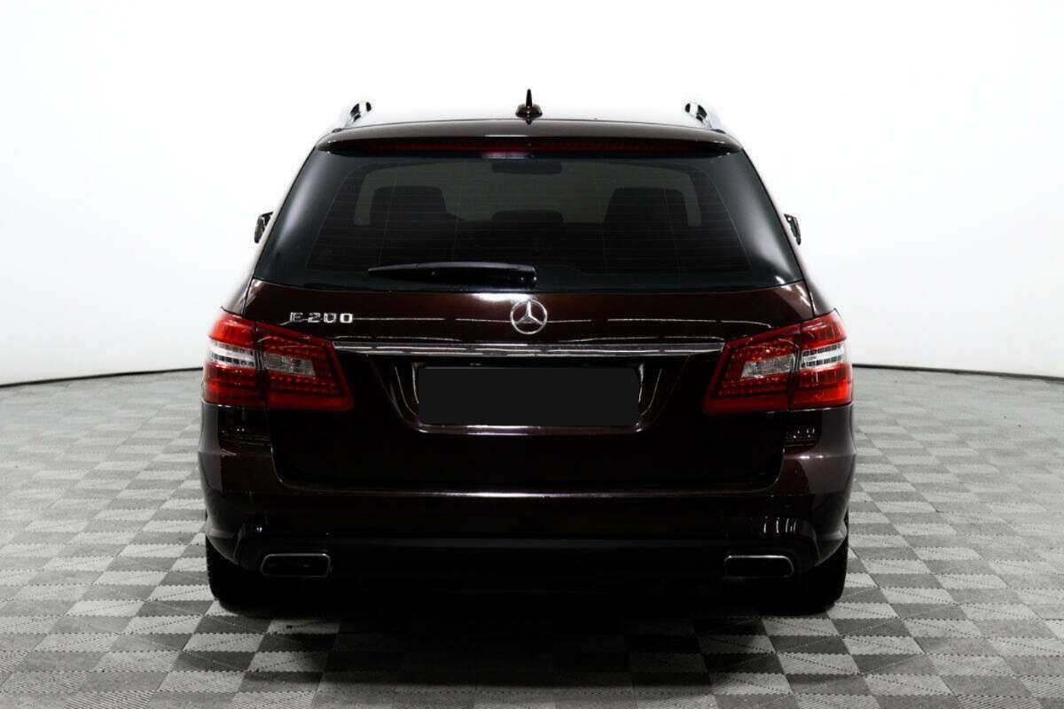 Купить Mercedes-Benz E-Класс с пробегом. Фото: #5