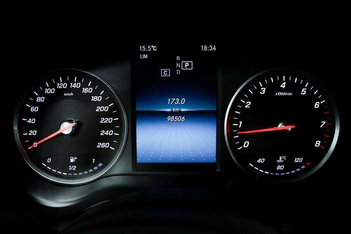 Купить Mercedes-Benz C-Класс с пробегом. Фото: #8