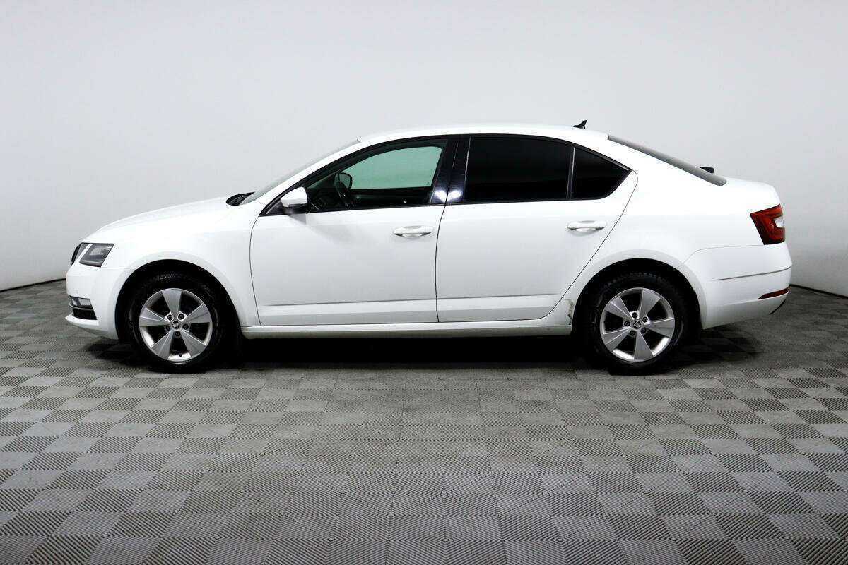 Купить Skoda Octavia с пробегом. Фото: #7
