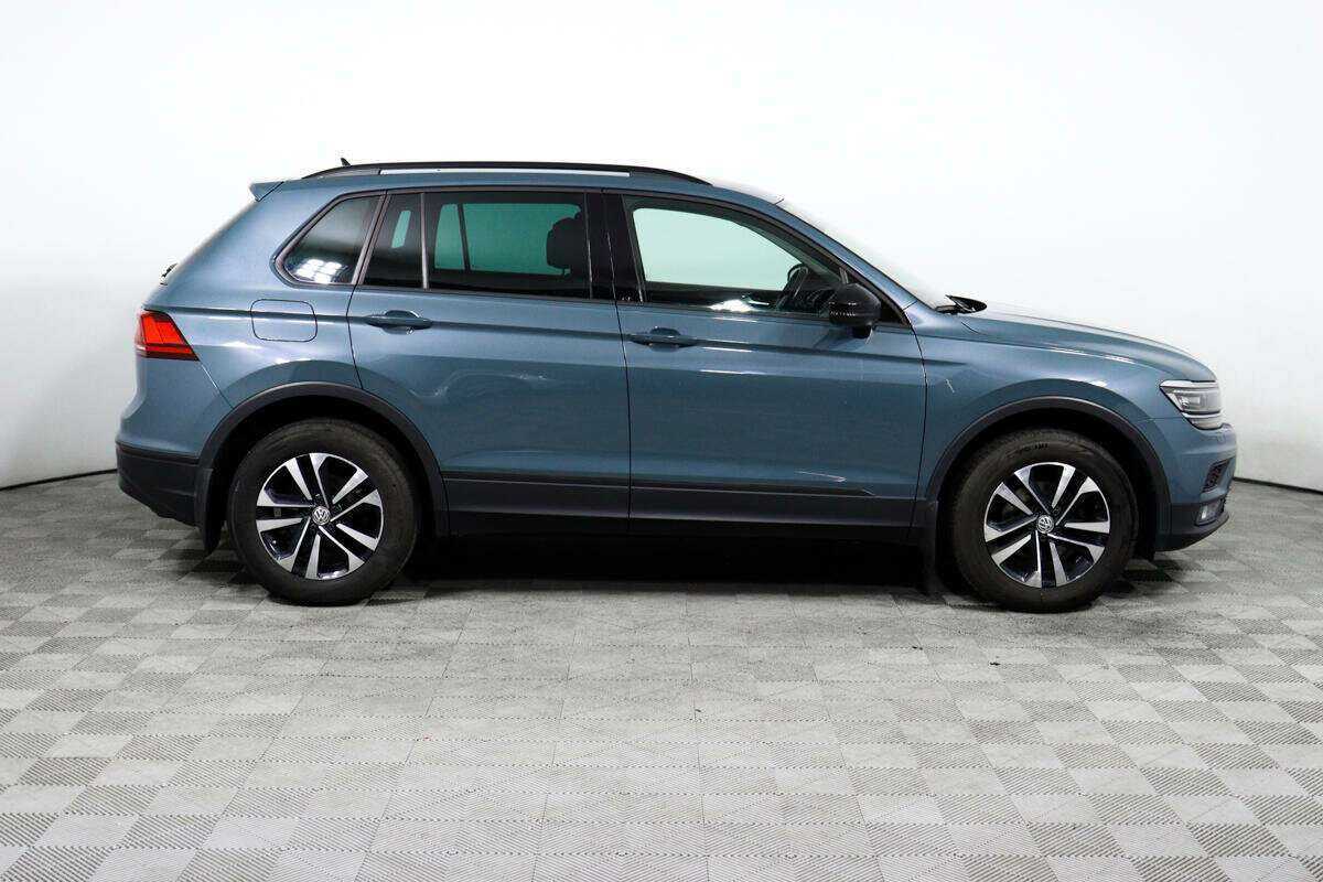 Купить Volkswagen Tiguan с пробегом. Фото: #3