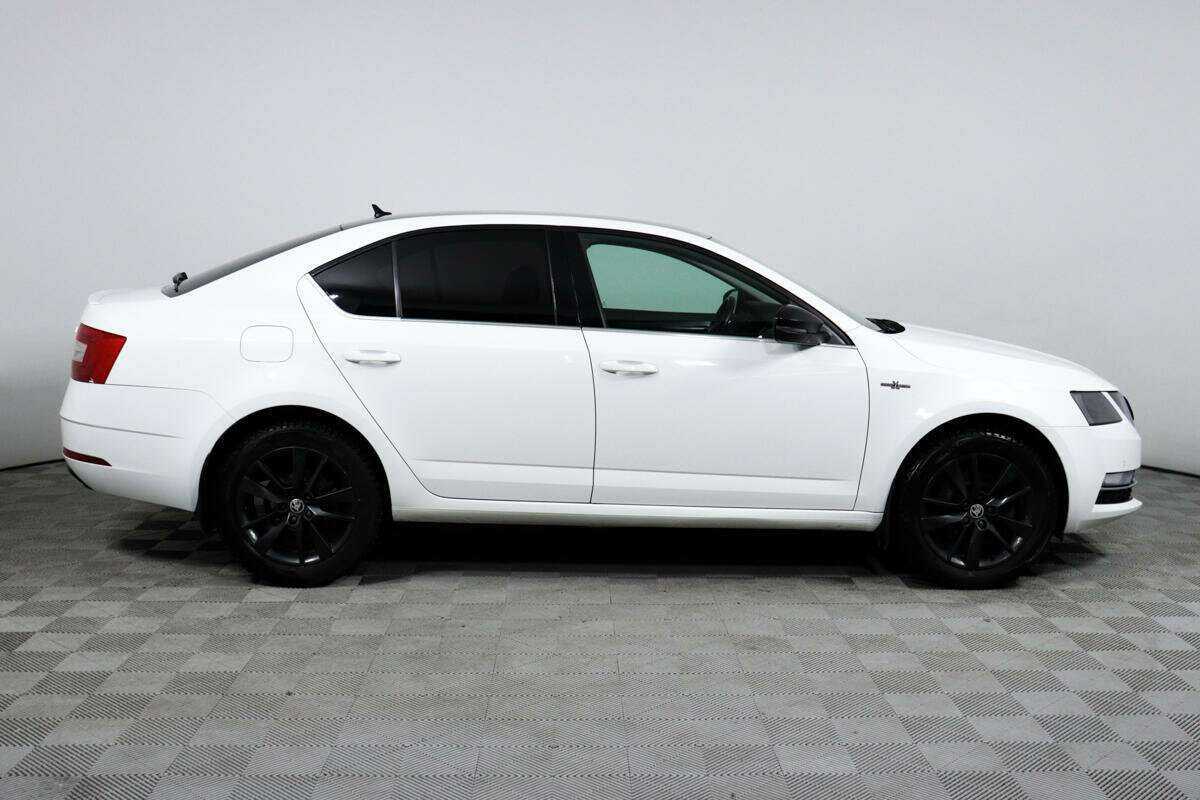 Купить Skoda Octavia с пробегом. Фото: #3