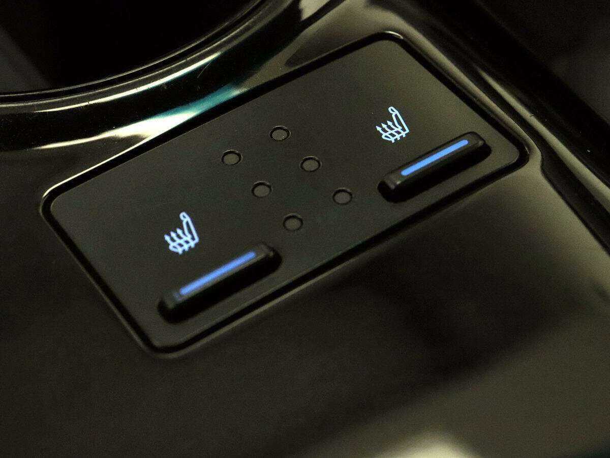 Купить Toyota Camry с пробегом. Фото: #15