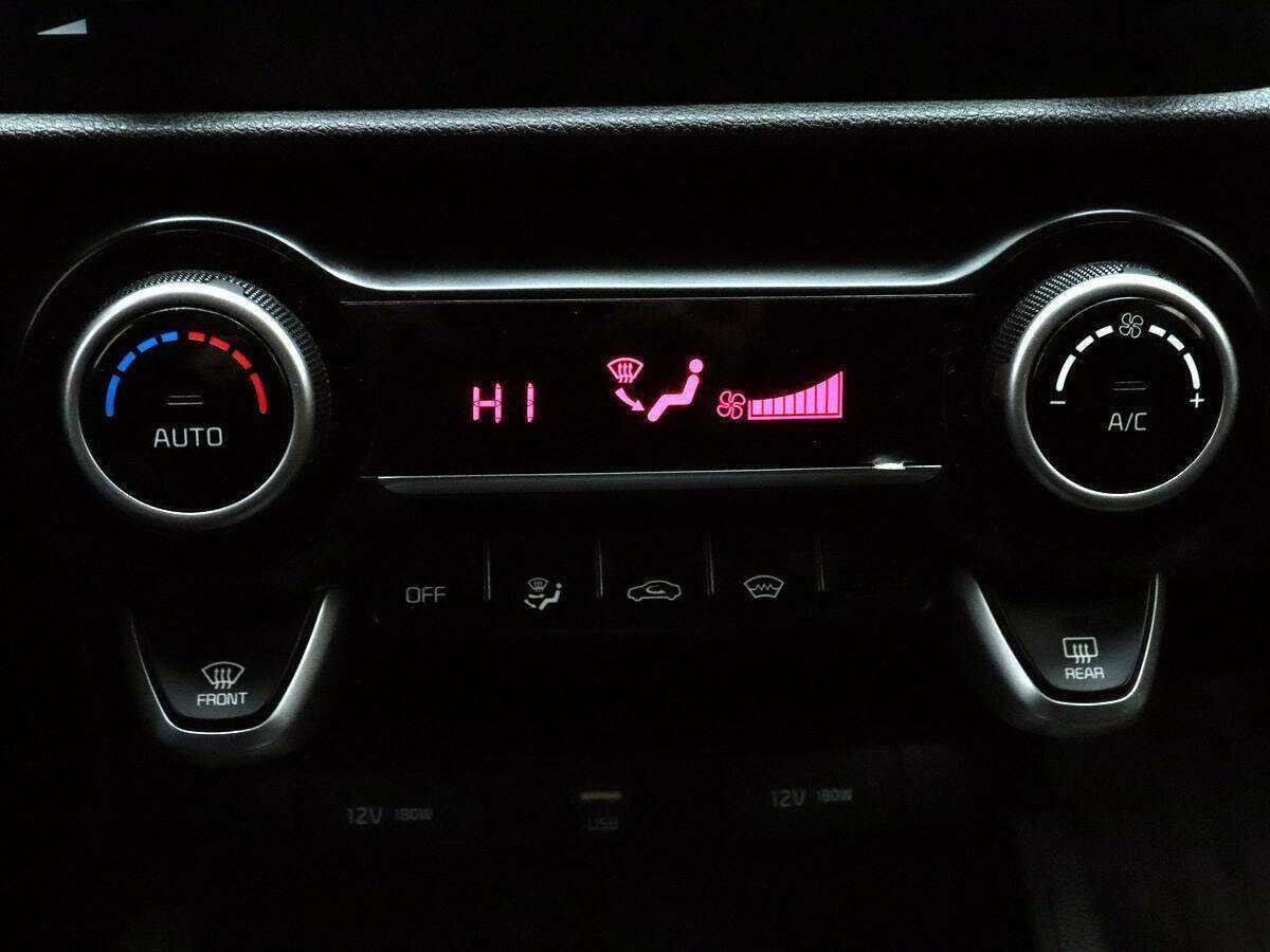 Купить Kia Rio с пробегом. Фото: #15