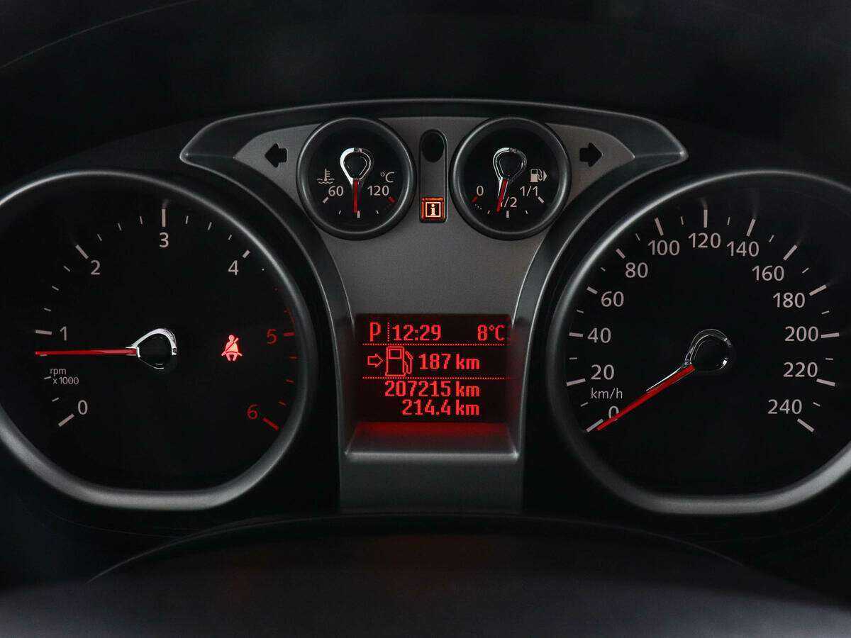 Купить Ford Kuga с пробегом. Фото: #10