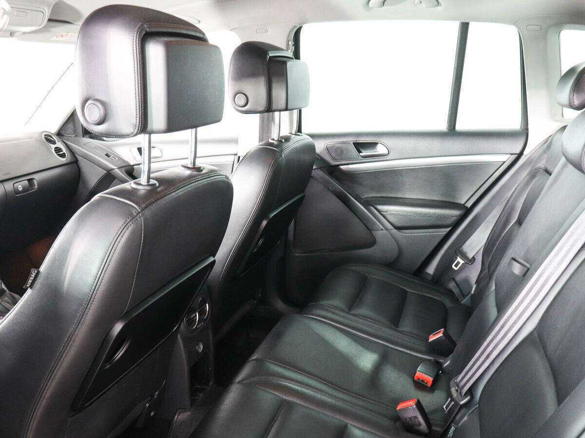 Купить Volkswagen Tiguan с пробегом. Фото: #7