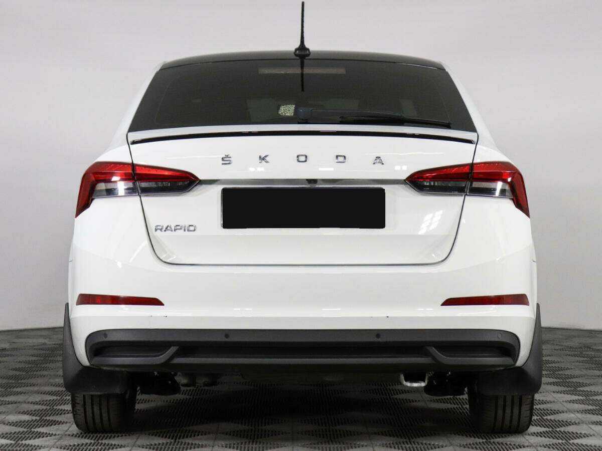 Купить Skoda Rapid с пробегом. Фото: #5