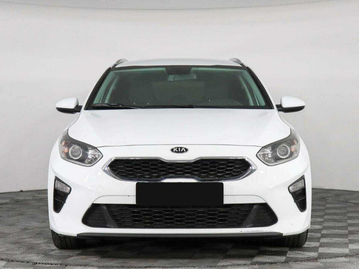 Купить Kia Ceed с пробегом. Фото: #1