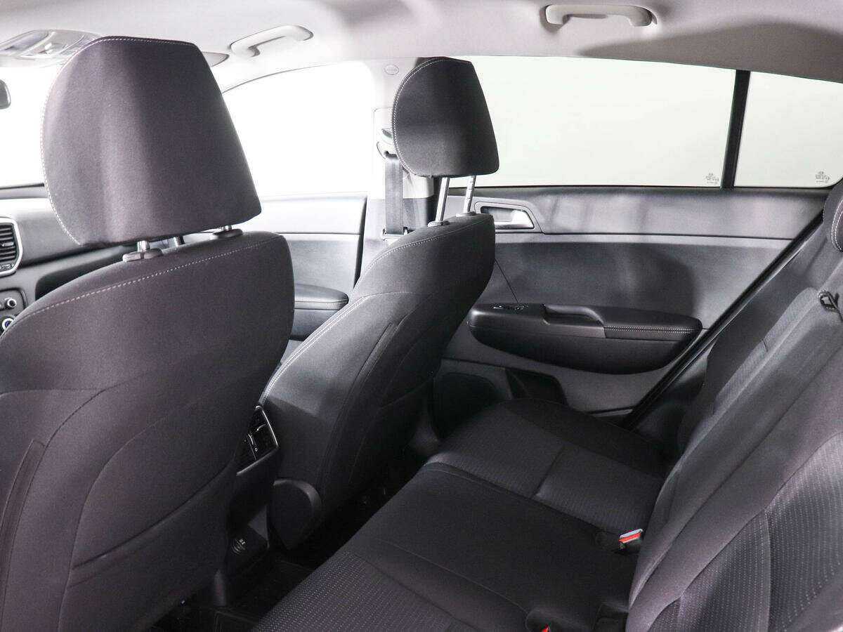 Купить Kia Sportage с пробегом. Фото: #11
