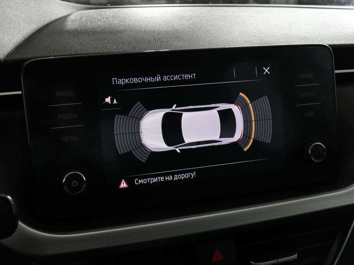 Купить Skoda Rapid с пробегом. Фото: #17