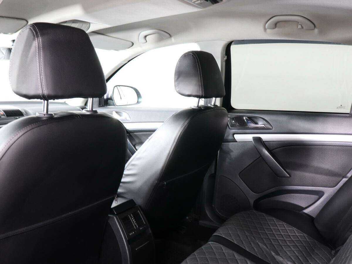 Купить Skoda Octavia с пробегом. Фото: #10