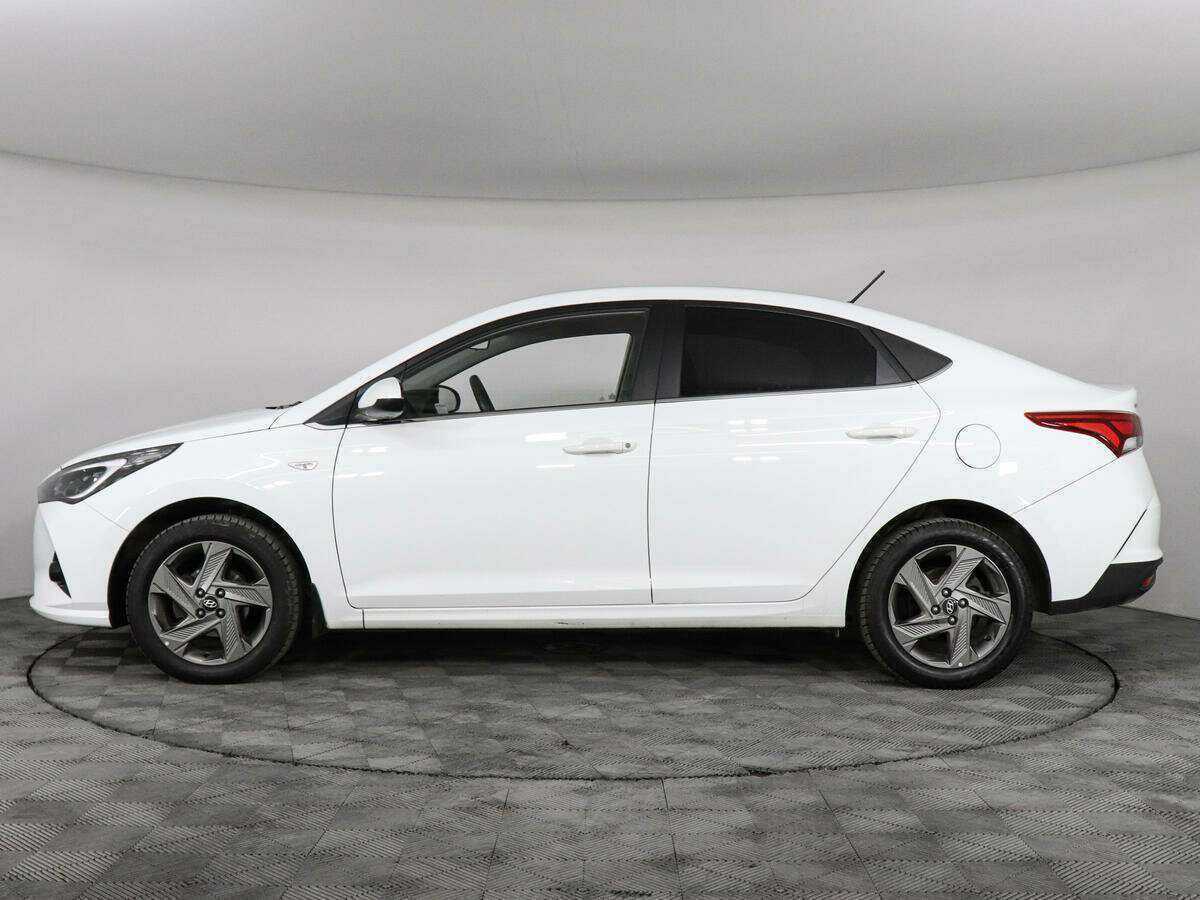 Купить Hyundai Solaris с пробегом. Фото: #7