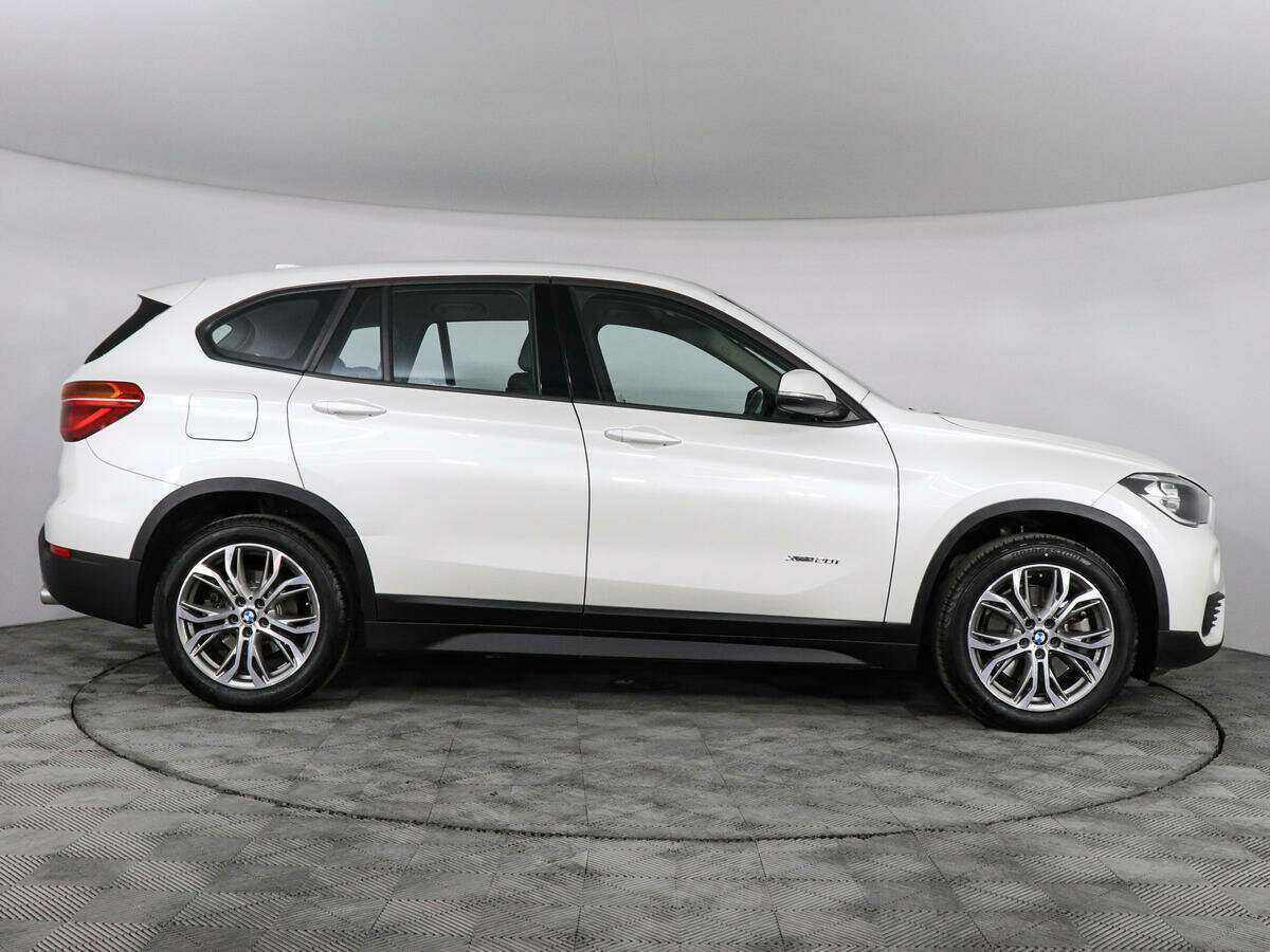 Купить BMW X1 с пробегом. Фото: #5