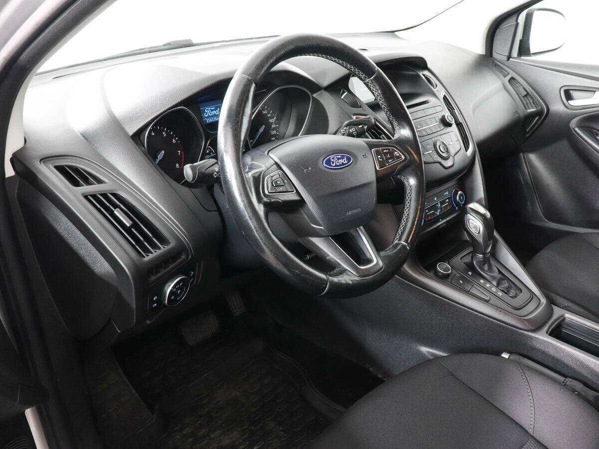 Купить Ford Focus с пробегом. Фото: #7