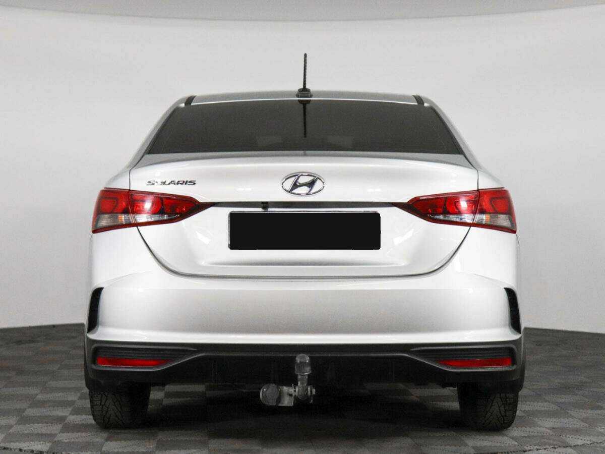 Купить Hyundai Solaris с пробегом. Фото: #5