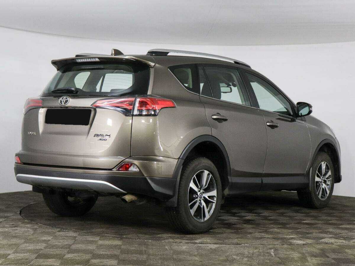 Купить Toyota RAV4 с пробегом. Фото: #4