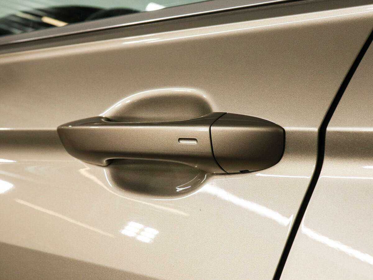 Купить Volkswagen Tiguan с пробегом. Фото: #16