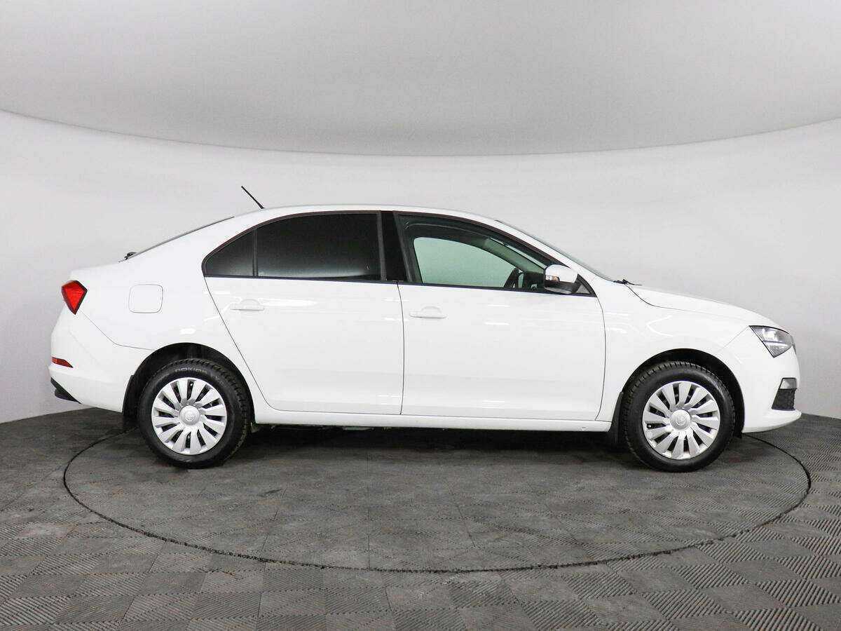 Купить Skoda Rapid с пробегом. Фото: #3