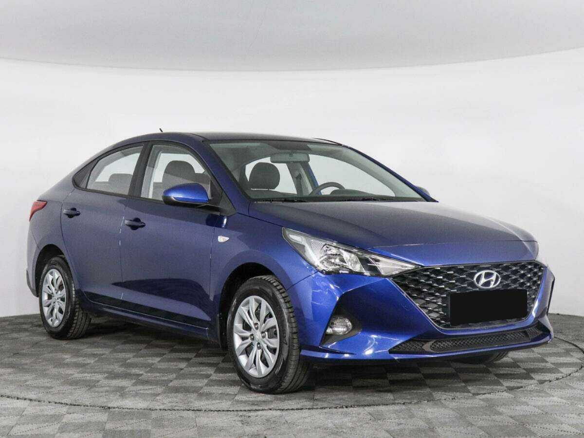 Купить Hyundai Solaris с пробегом. Фото: #2