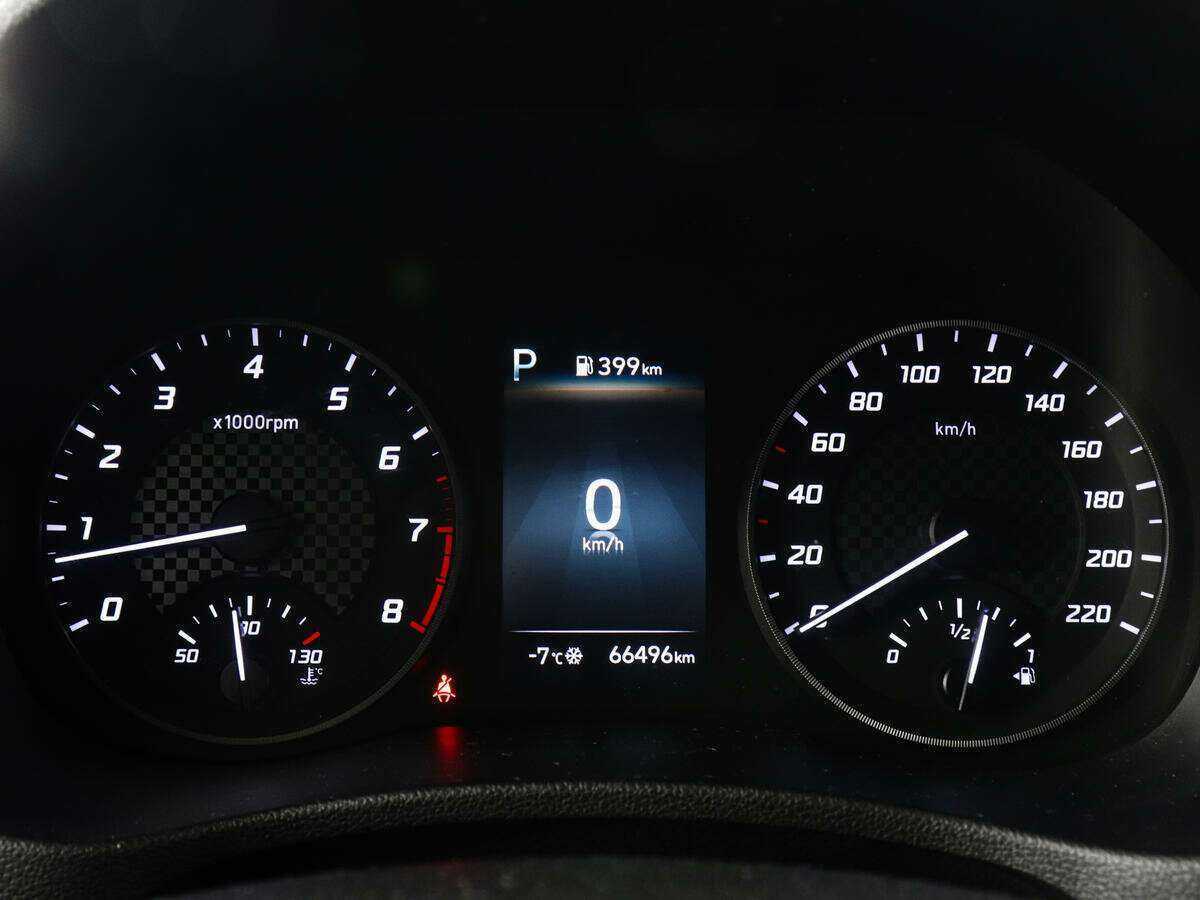 Купить Hyundai Solaris с пробегом. Фото: #6