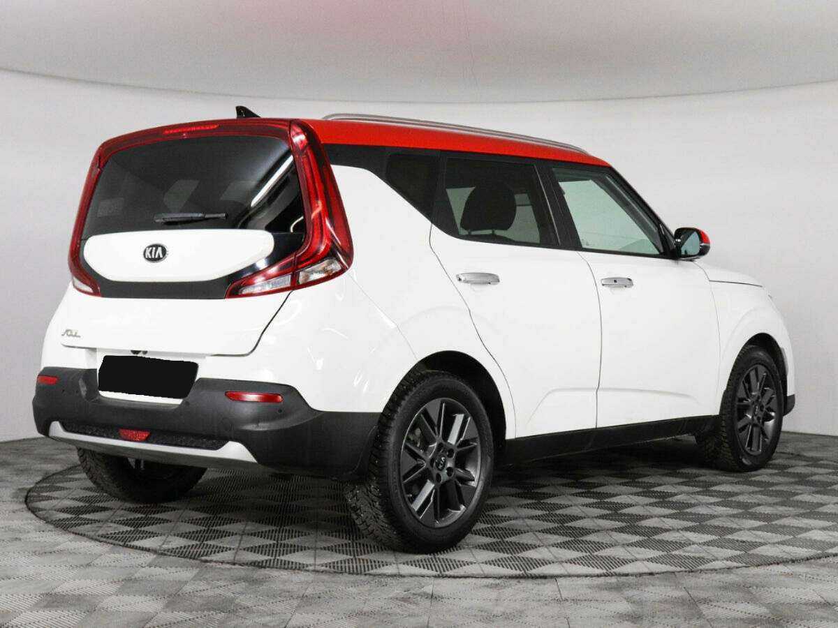 Купить Kia Soul с пробегом. Фото: #2