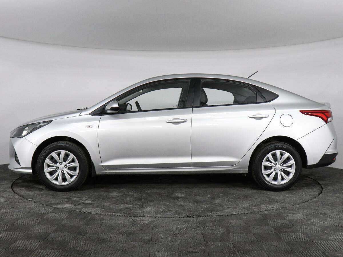 Купить Hyundai Solaris с пробегом. Фото: #7