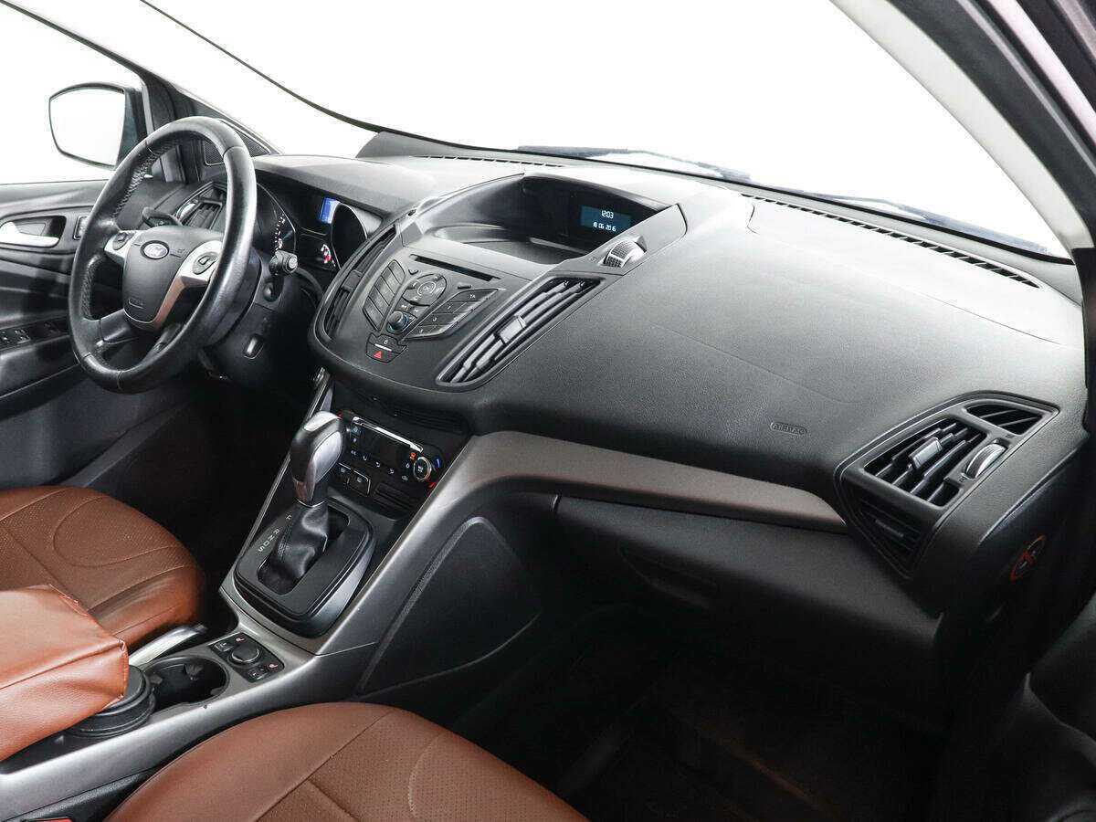 Купить Ford Kuga с пробегом. Фото: #7