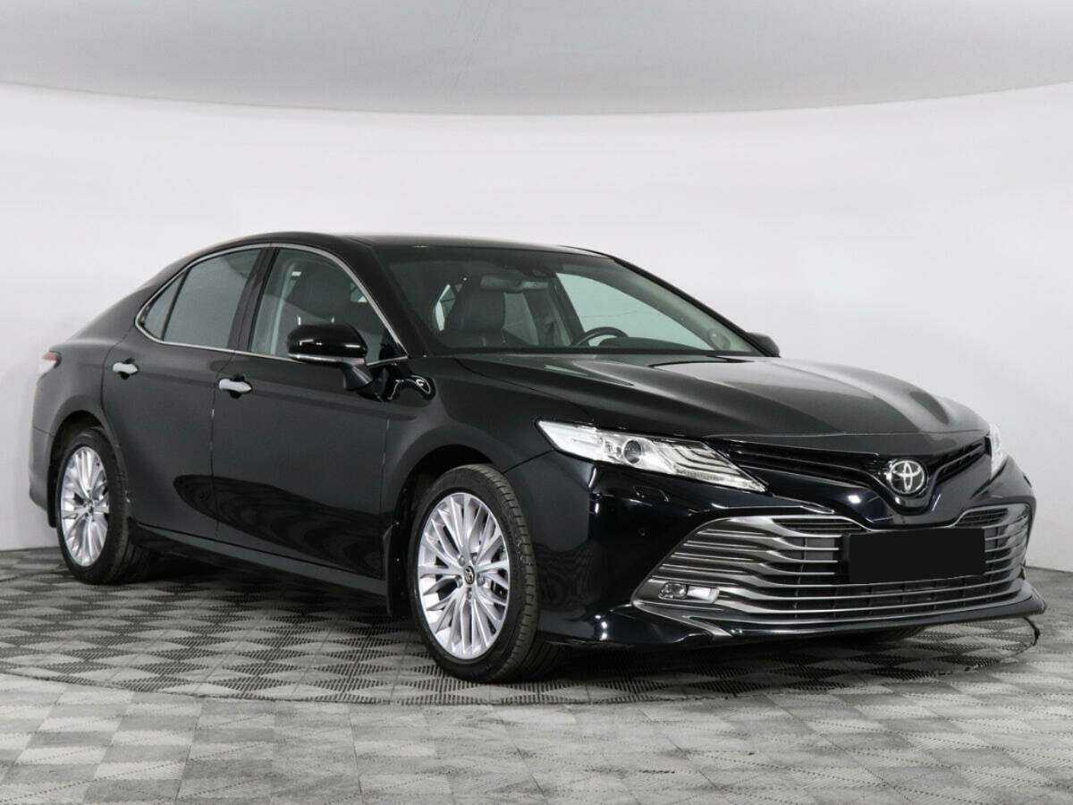 Купить Toyota Camry с пробегом. Фото: #2