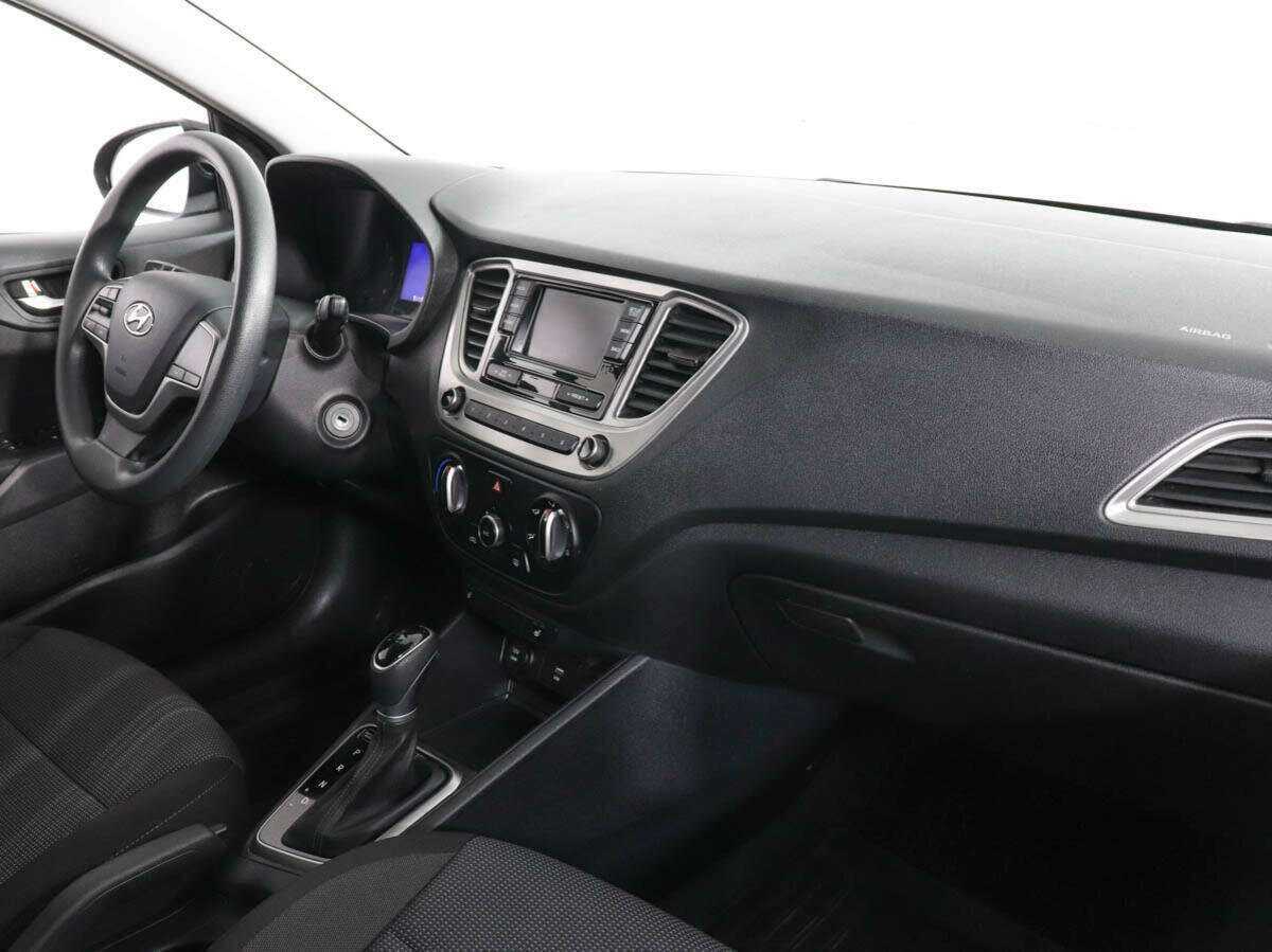 Купить Hyundai Solaris с пробегом. Фото: #8