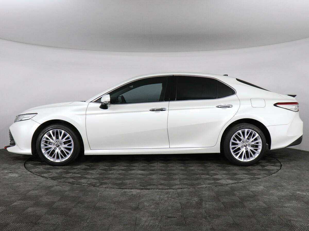 Купить Toyota Camry с пробегом. Фото: #6