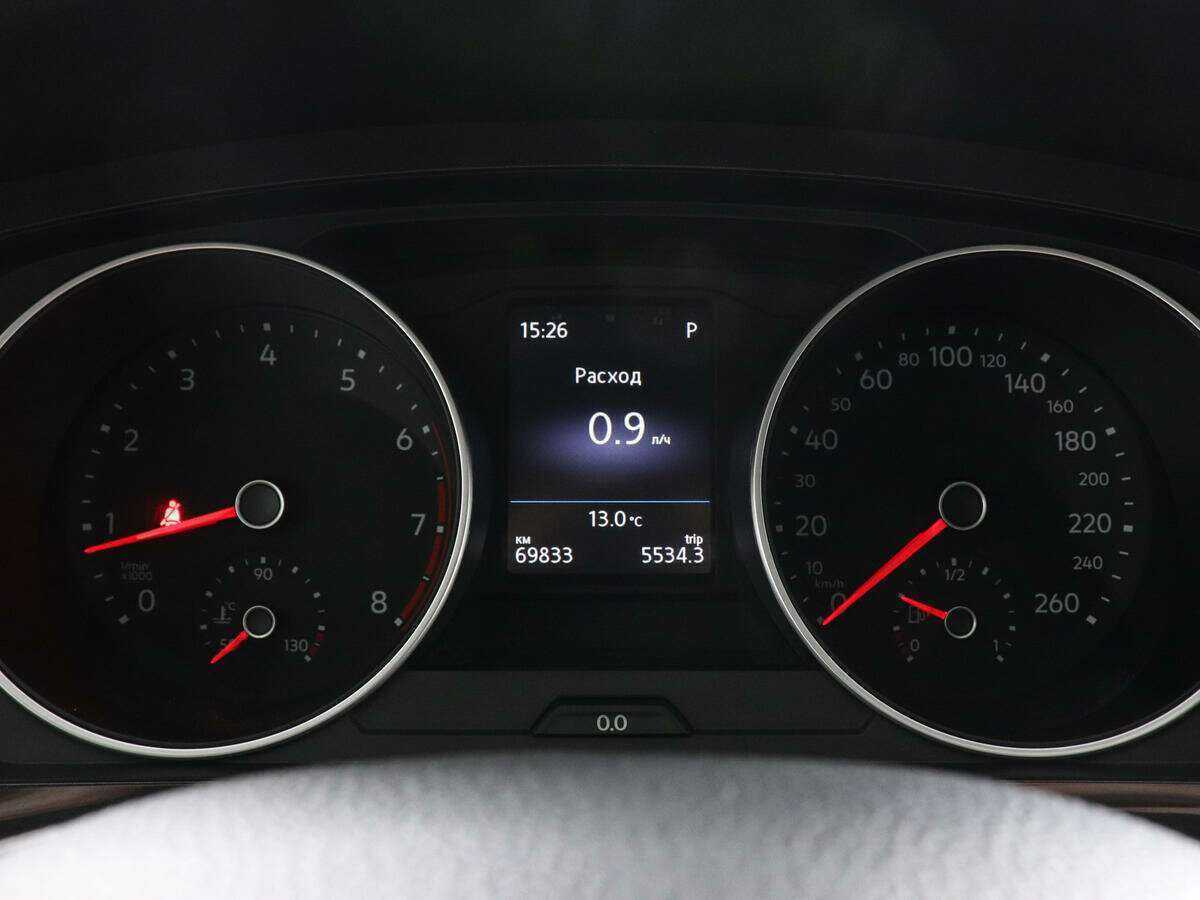 Купить Volkswagen Tiguan с пробегом. Фото: #10