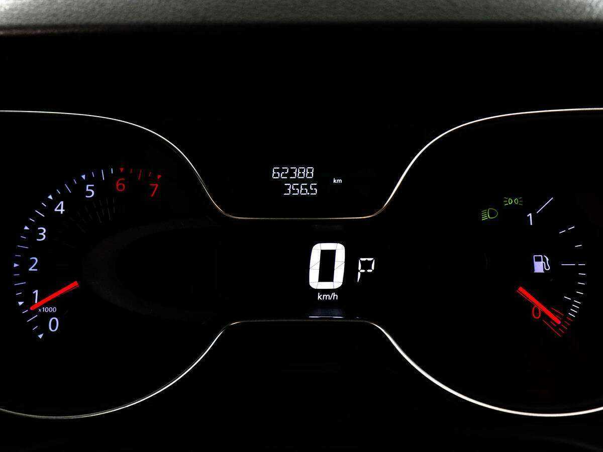 Купить Renault Kaptur с пробегом. Фото: #9