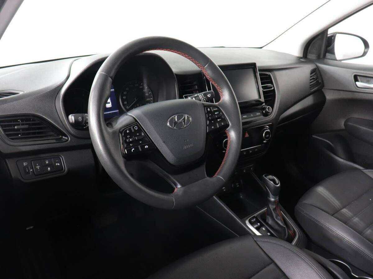 Купить Hyundai Solaris с пробегом. Фото: #8