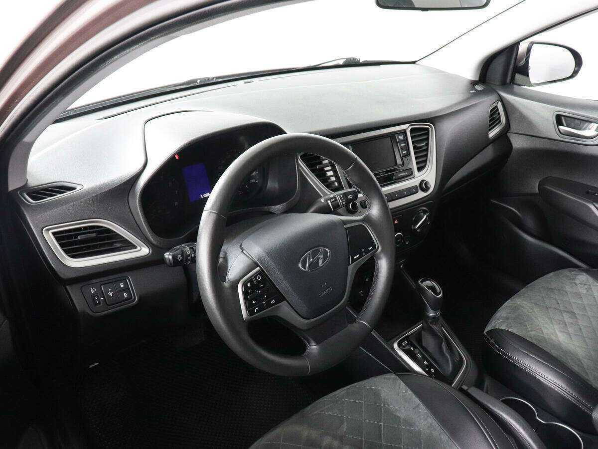 Купить Hyundai Solaris с пробегом. Фото: #7