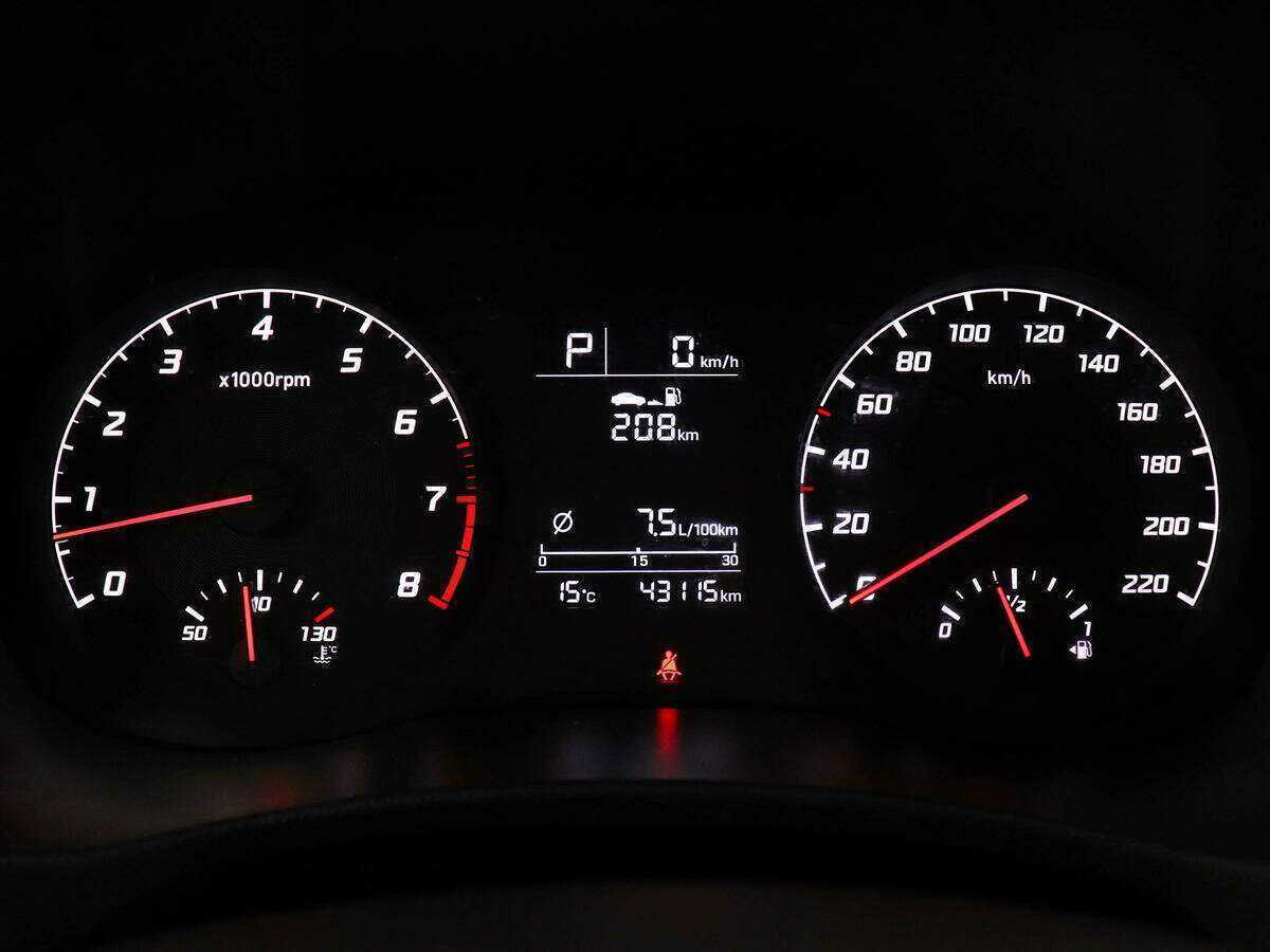 Купить Hyundai Solaris с пробегом. Фото: #10