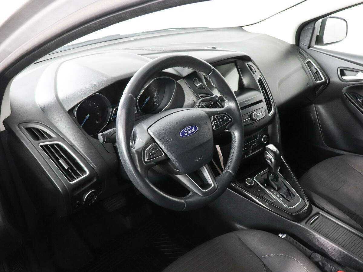 Купить Ford Focus с пробегом. Фото: #8