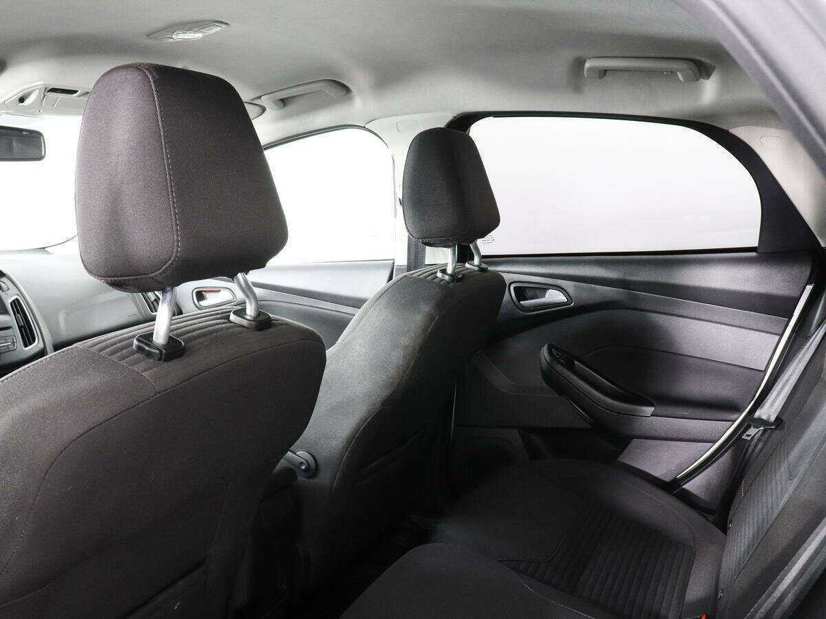 Купить Ford Focus с пробегом. Фото: #11