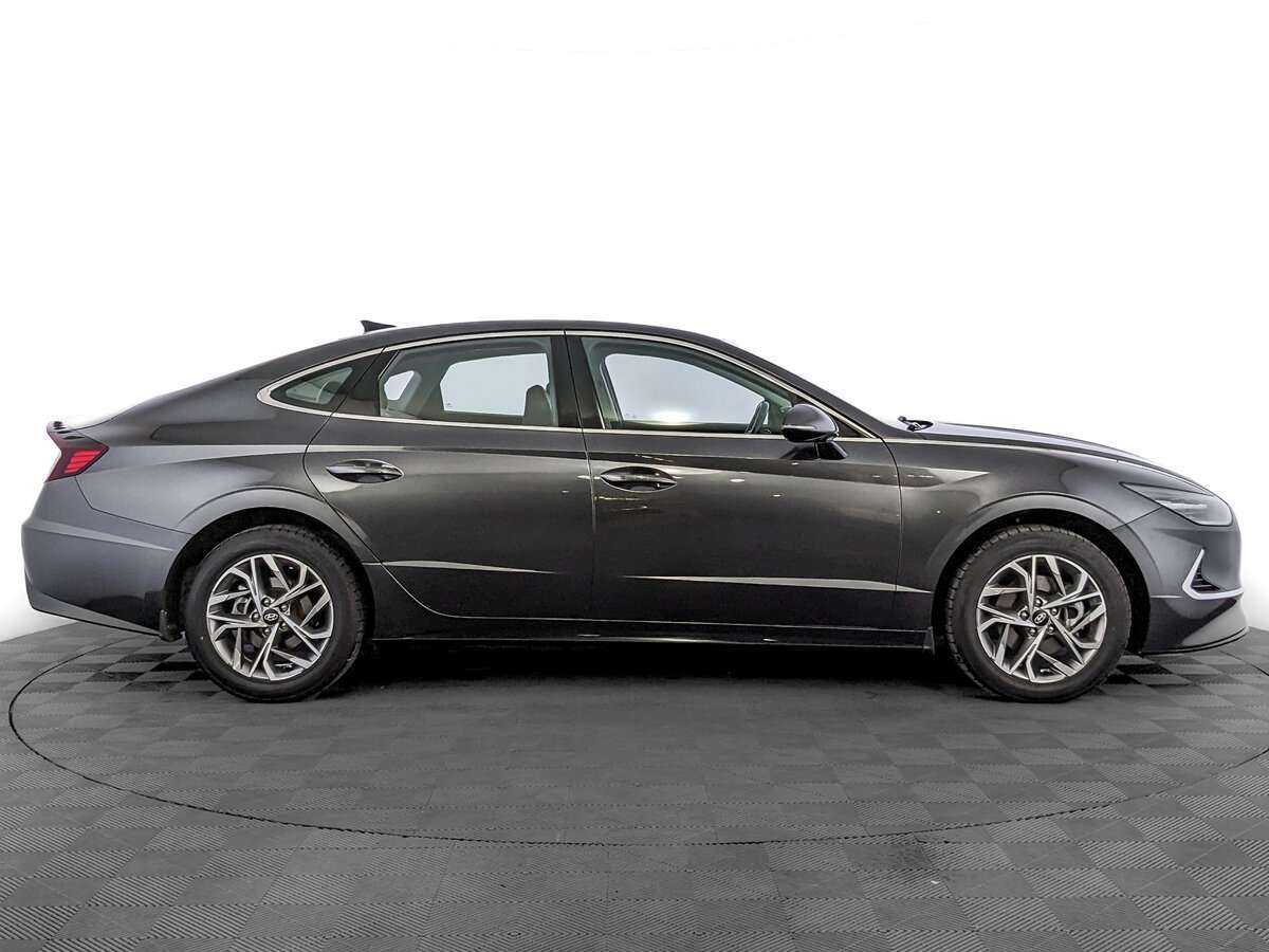 Купить Hyundai Sonata с пробегом. Фото: #3