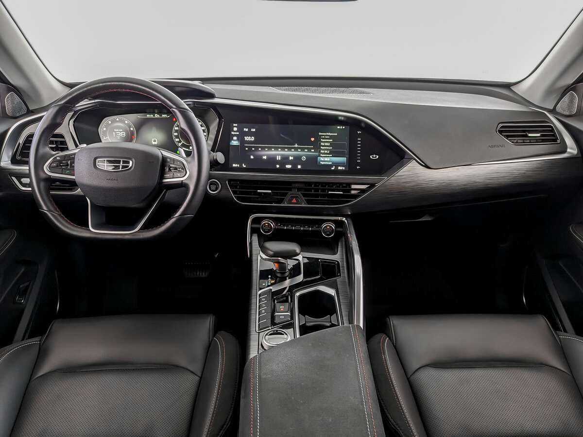 Купить Geely Tugella с пробегом. Фото: #11