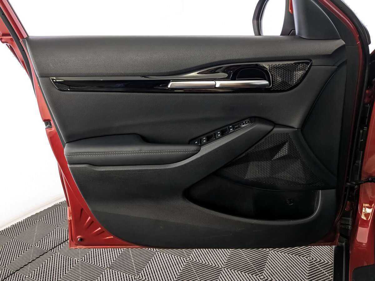 Купить Kia Seltos с пробегом. Фото: #14