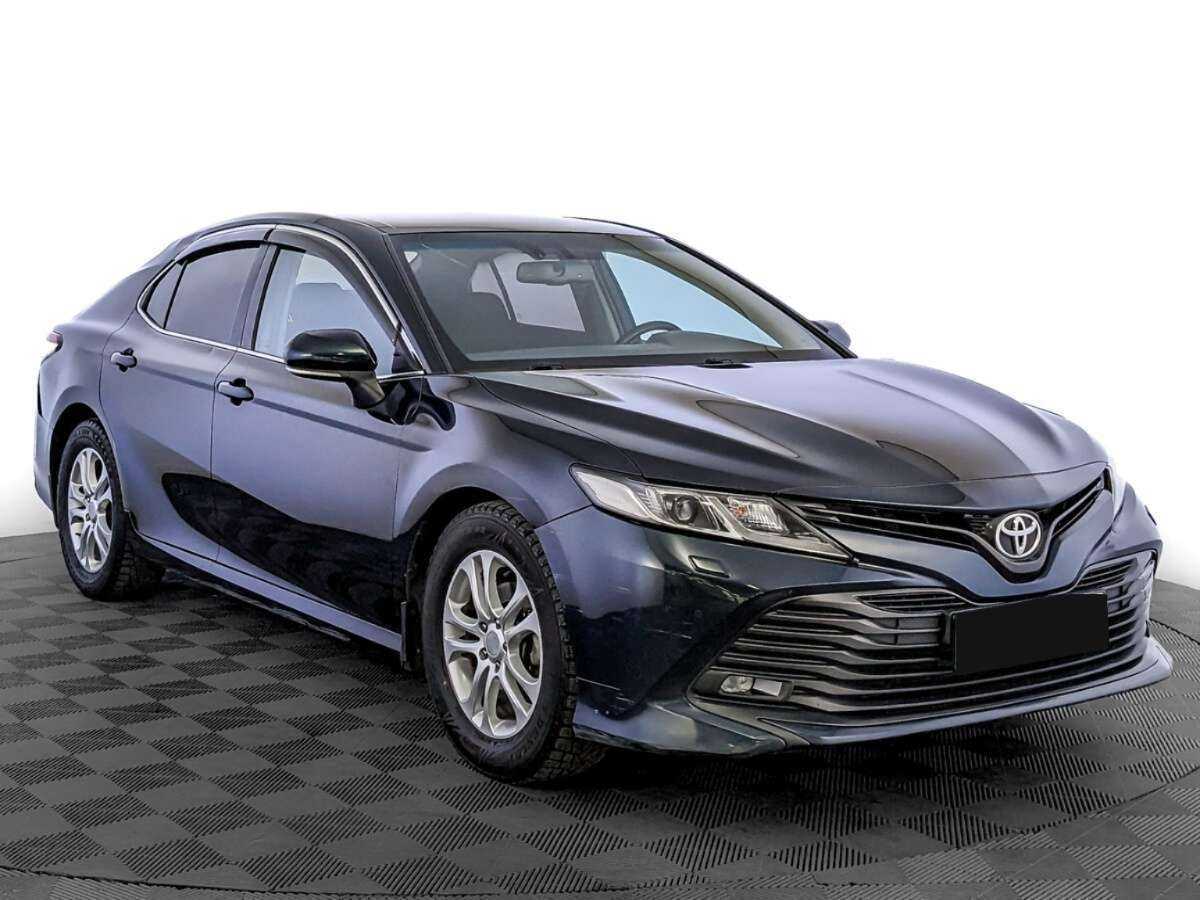 Купить Toyota Camry с пробегом. Фото: #2