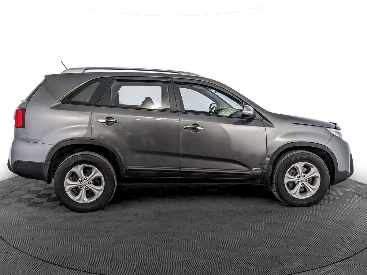 Купить Kia Sorento с пробегом. Фото: #2