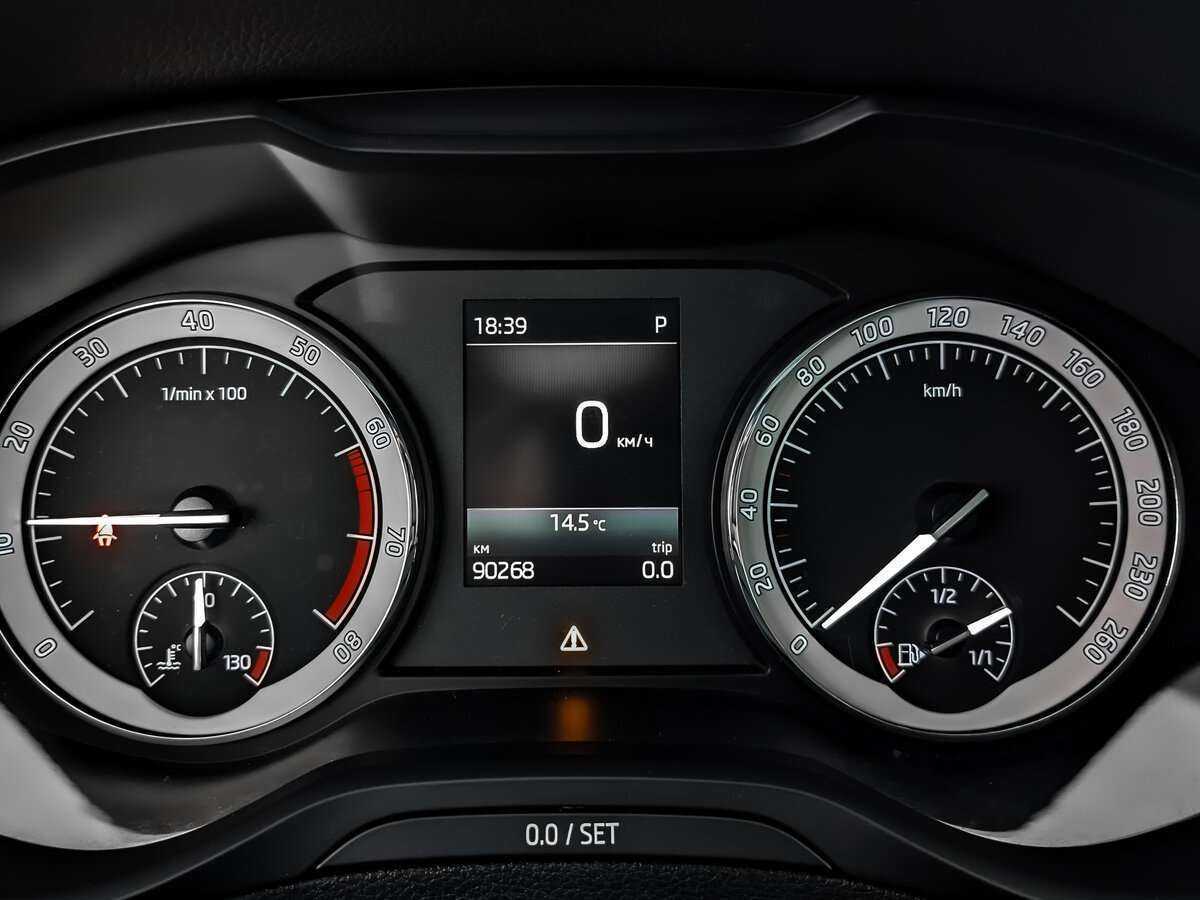 Купить Skoda Karoq с пробегом. Фото: #10