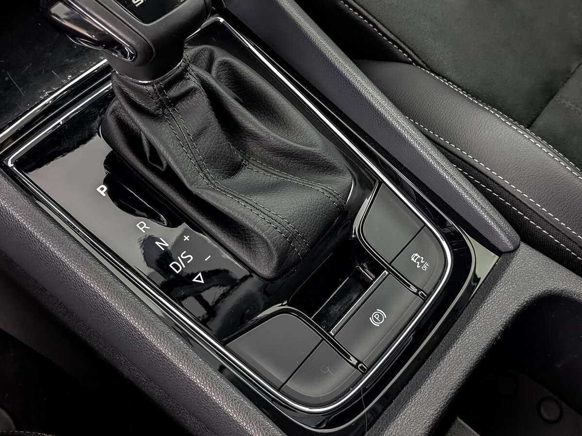 Купить Skoda Karoq с пробегом. Фото: #20