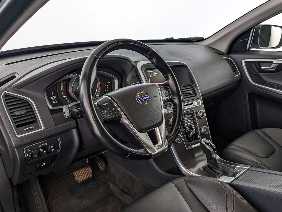 Купить Volvo XC60 с пробегом. Фото: #10