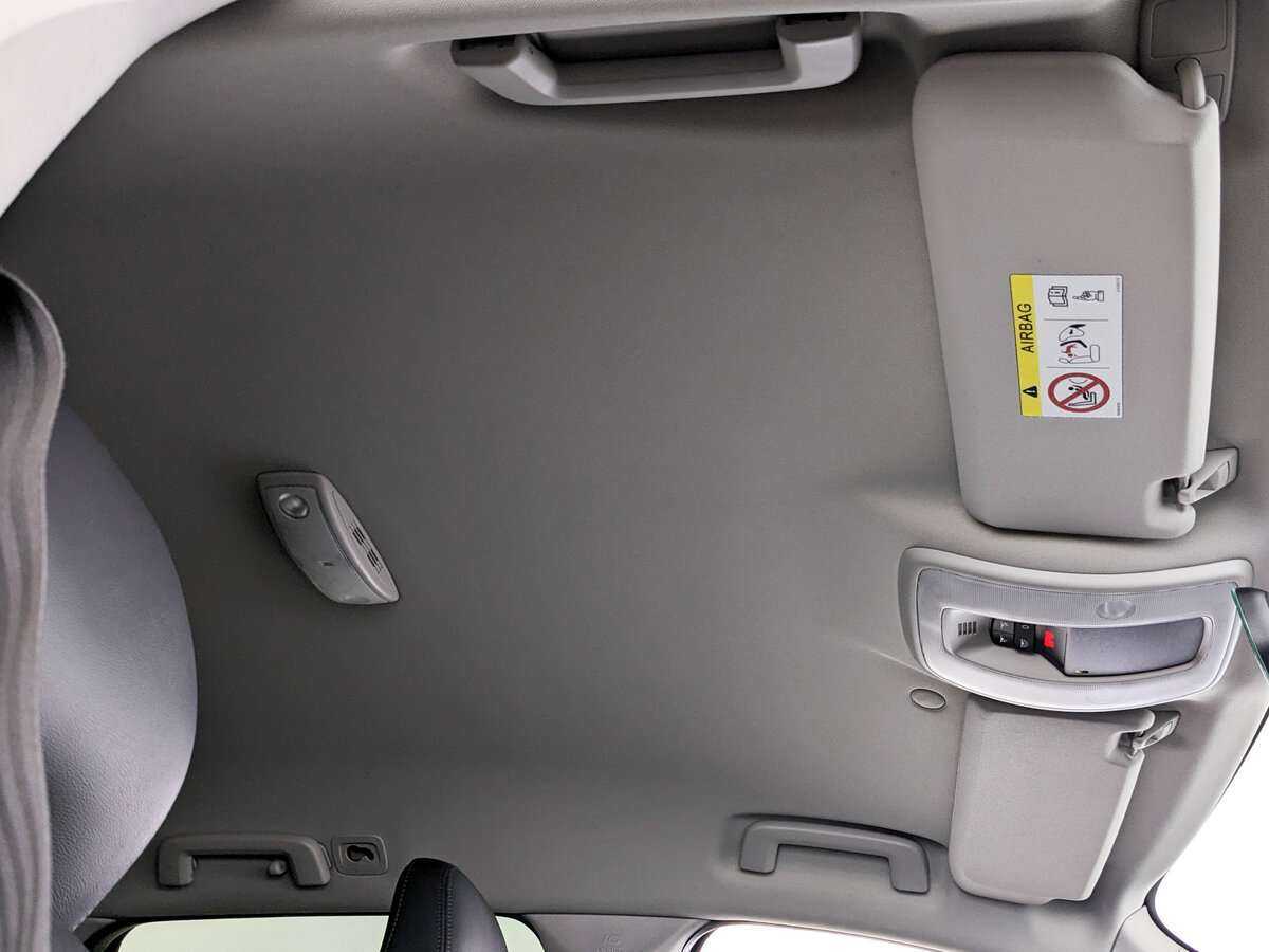 Купить Volvo XC60 с пробегом. Фото: #21