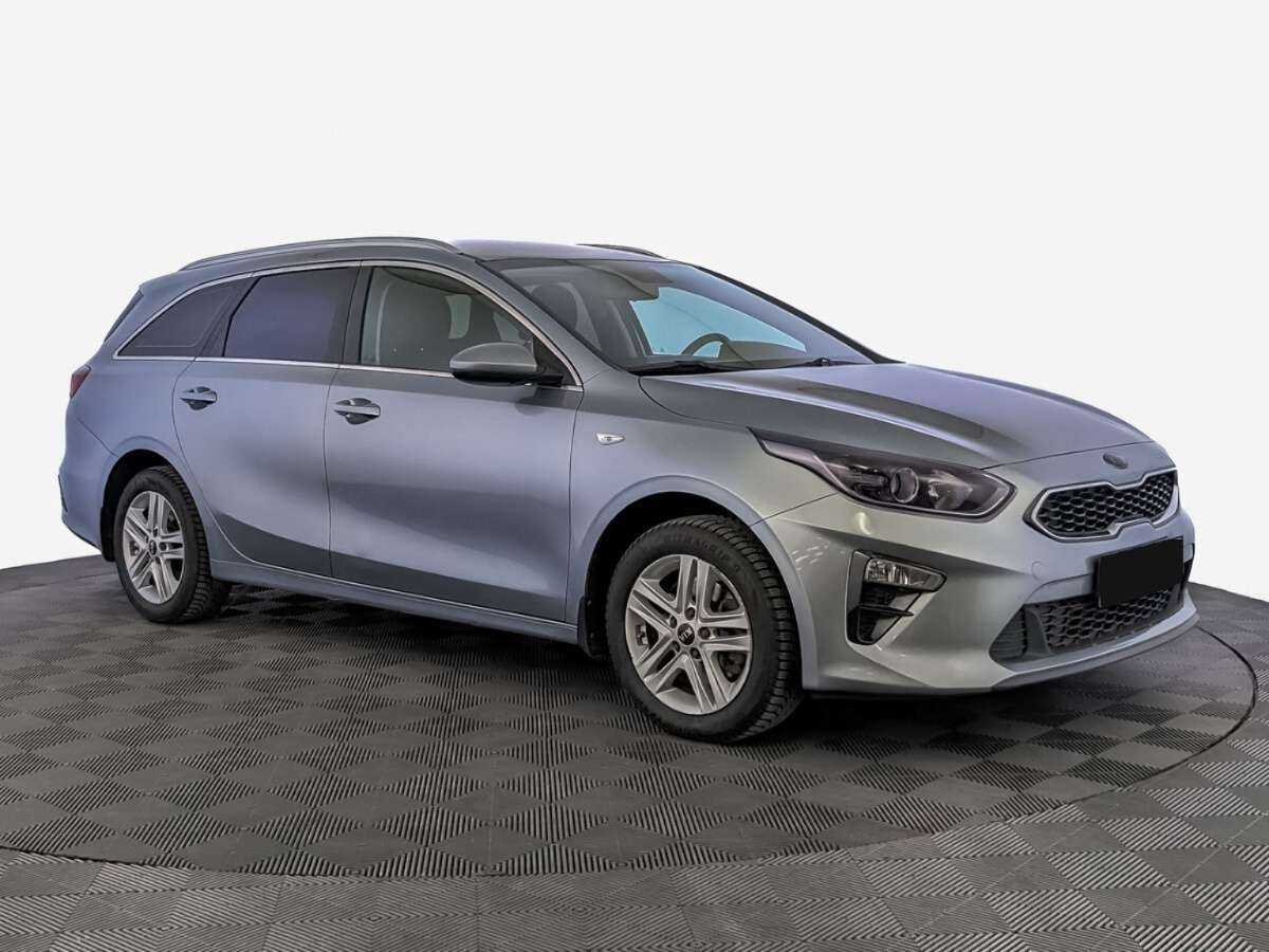 Купить Kia Ceed с пробегом. Фото: #2