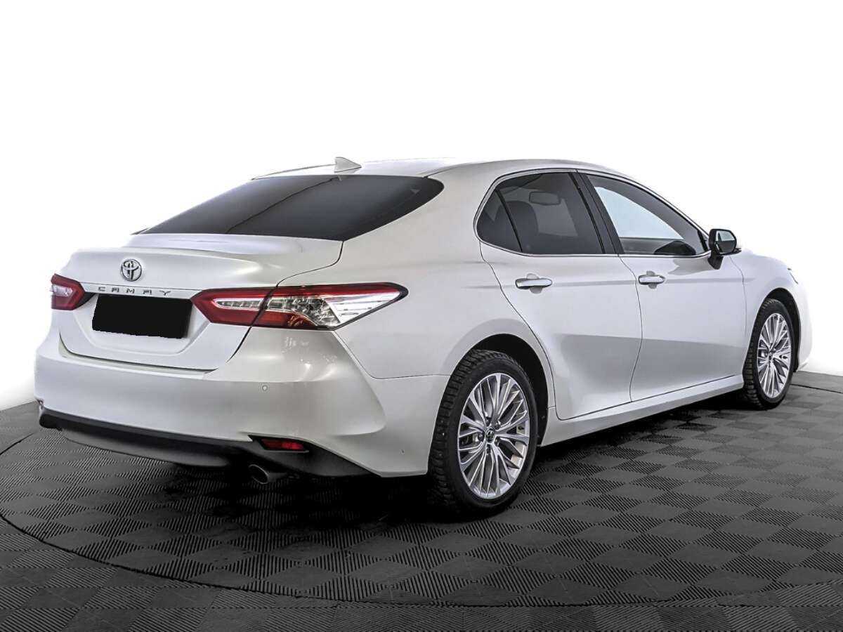 Купить Toyota Camry с пробегом. Фото: #4