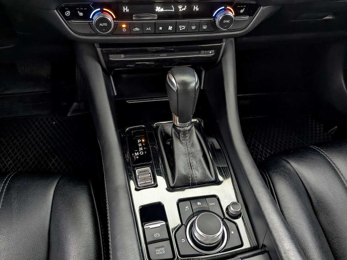 Купить Mazda 6 с пробегом. Фото: #21