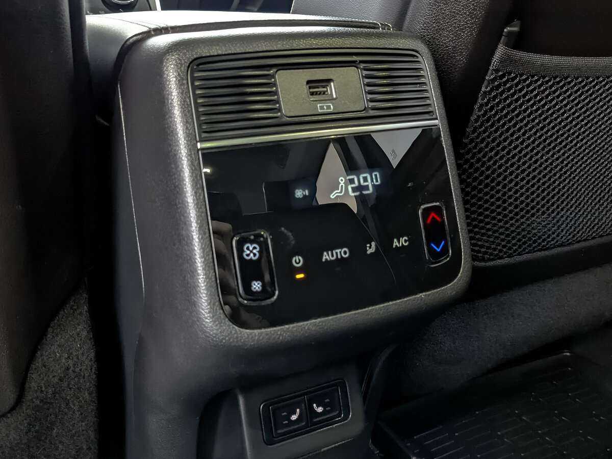 Купить EXEED VX с пробегом. Фото: #27