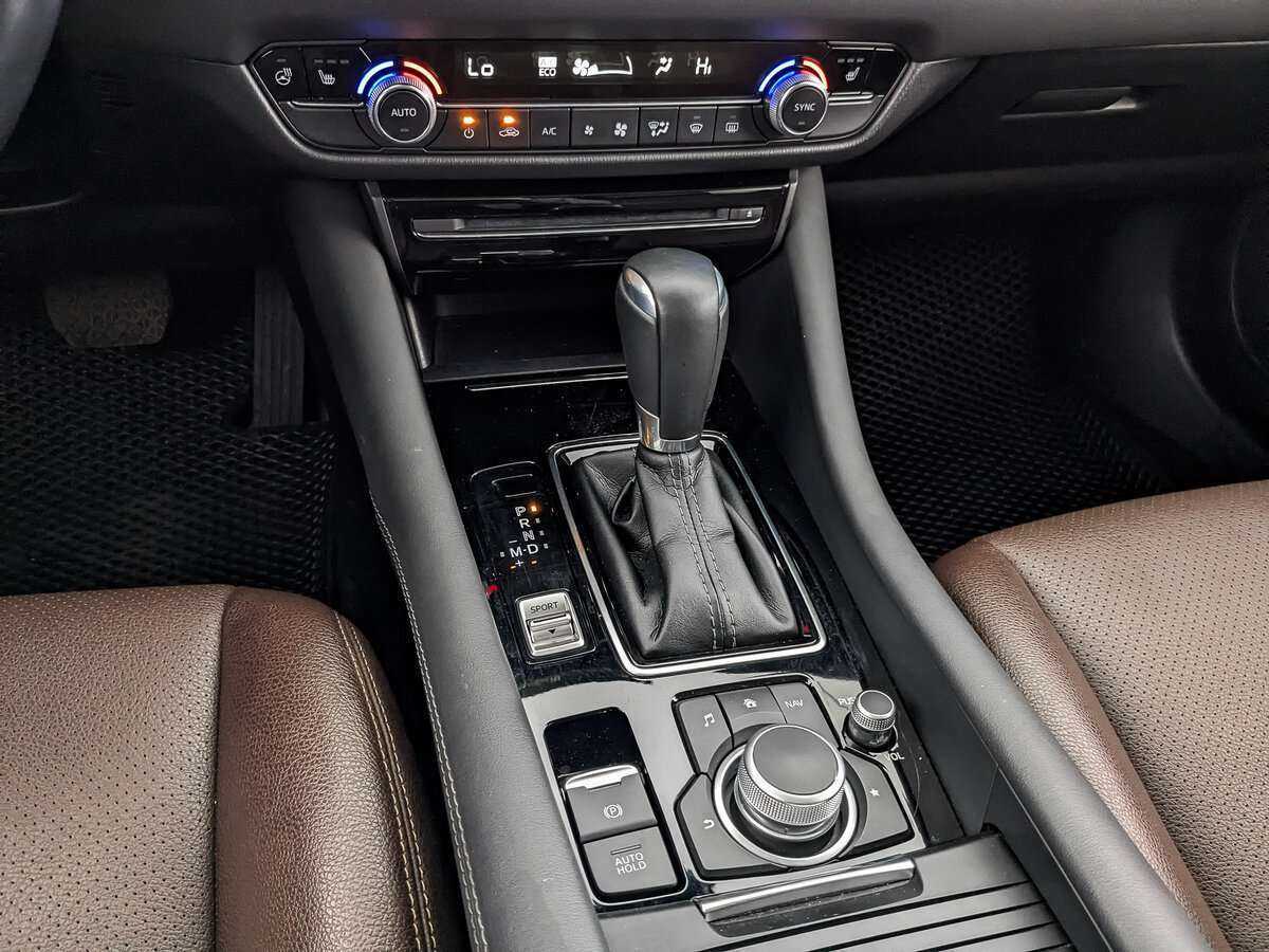 Купить Mazda 6 с пробегом. Фото: #20